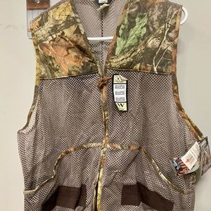 2XL Mesh Hunting Vest -New With Tags
